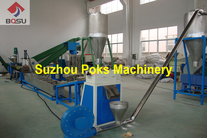 Plastic cold-cutting strand pelletizing unit